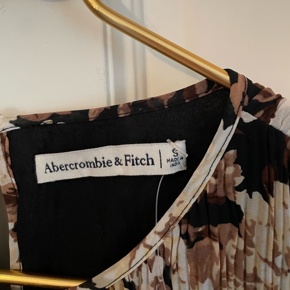 NWT Abercrombie & Fitch Brown Floral Pleated Mini Dress Small 159-591 No Belt - Picture 8 of 13